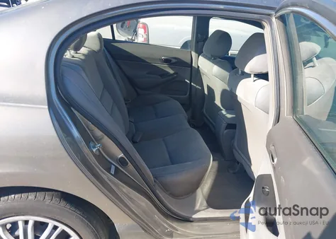 2008 Honda Civic Lx z USA, uszkodzony, nr VIN 2HGFA16598H351272